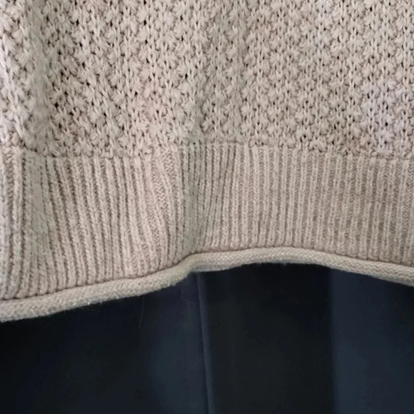 Universal Thread Blush Crewneck Sweater size Womens Small - Picture 6 of 6